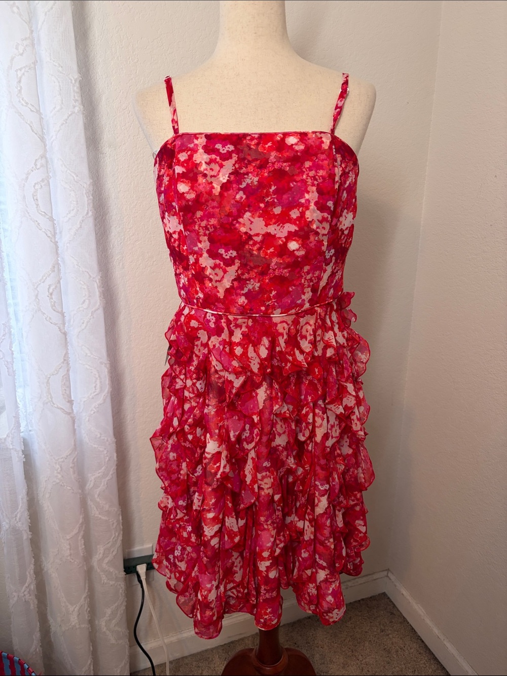 White House Black Market 10 Pink Floral Ruffle Cocktail Dress Party Occasion NWT